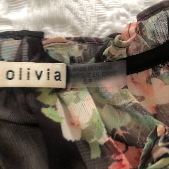 Alice and Olivia Kallie Printed Georgette Blouse with Ruffled Sleeves - Picture 5 of 8